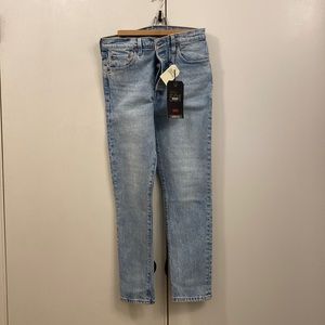 Women’s Levi’s 501 Skinny button fly jeans size 29x28